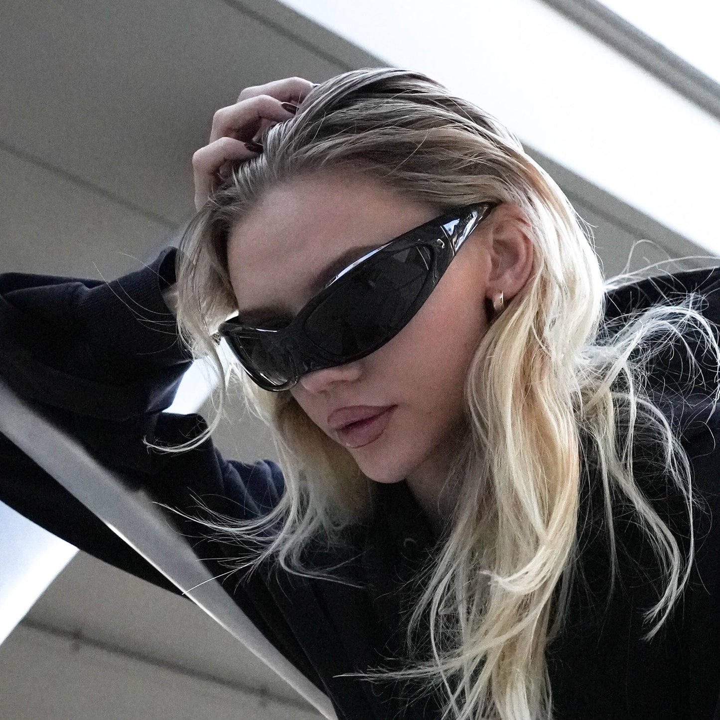 Balenciaga Skin BB0251S 001 80 - Black