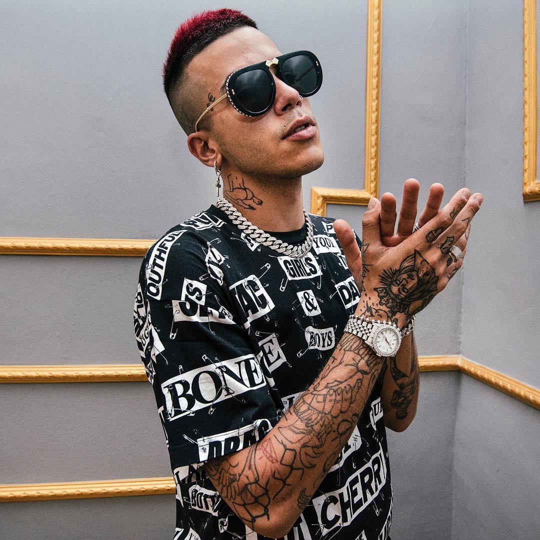 Gucci GG0307S Grey Crystals Engraved Sunglasses - ModaBlvck