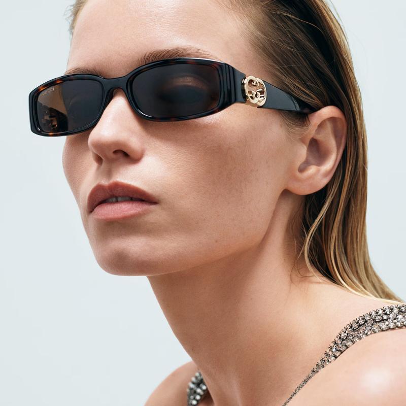 Sunglasses Gucci Gg logo GG1661S 001 54-16 Black - ModaBlvck