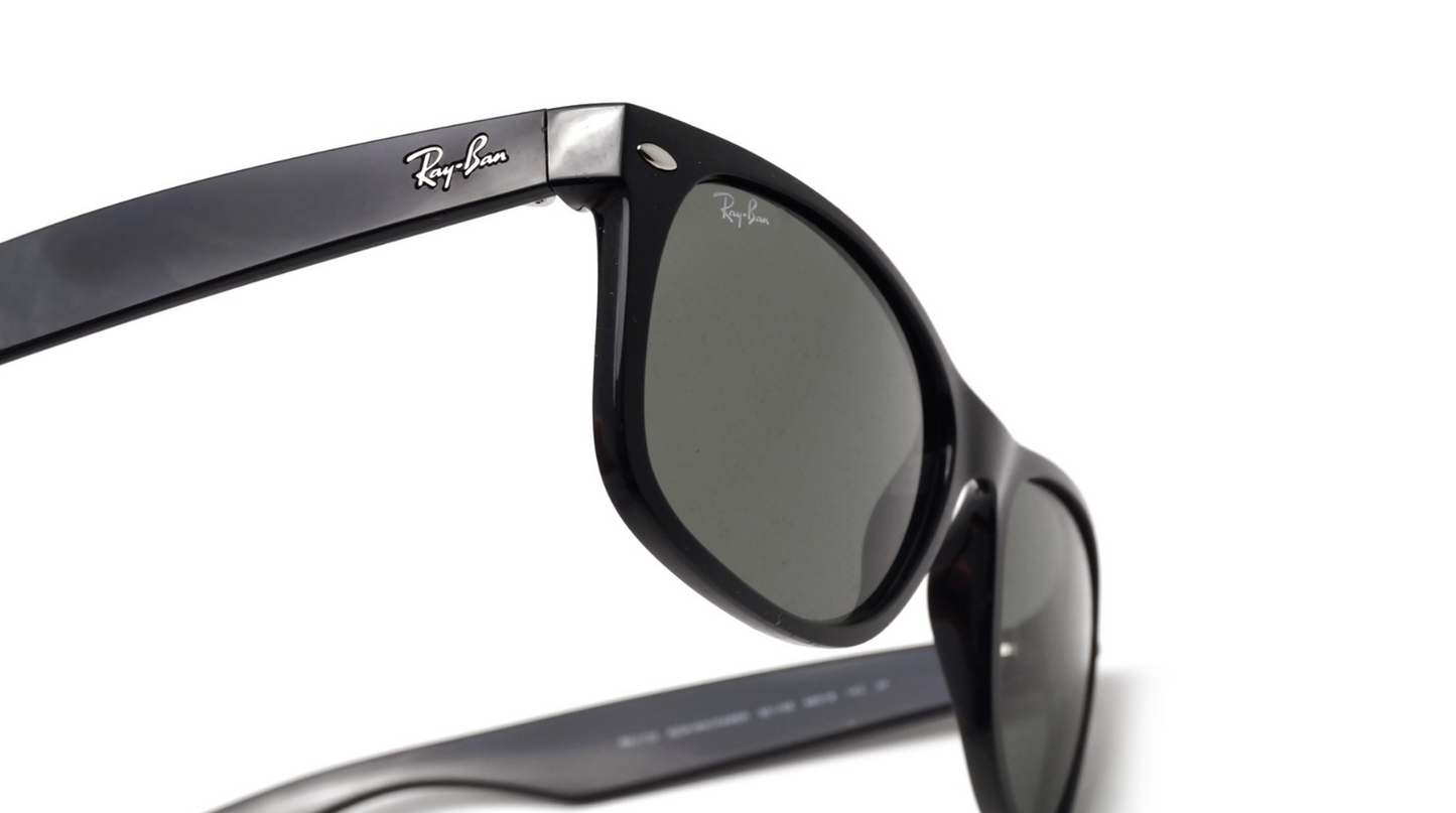 Ray-Ban New Wayfarer Polished Black/G15 Green 55 mm Sunglasses RB2132 901L 55-18