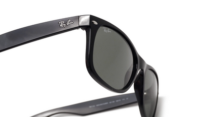 Ray-Ban New Wayfarer Polished Black/G15 Green 55 mm Sunglasses RB2132 901L 55-18