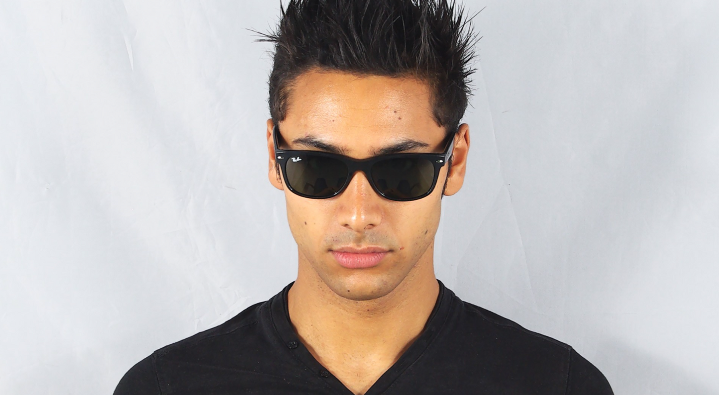 Ray-Ban New Wayfarer Tortoise/Green Classic G-15 55 mm Sunglasses RB2132 902L 55